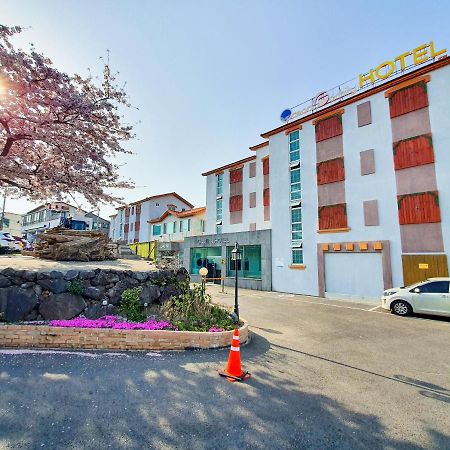 Jeju Ocean Family Hotel Exteriör bild